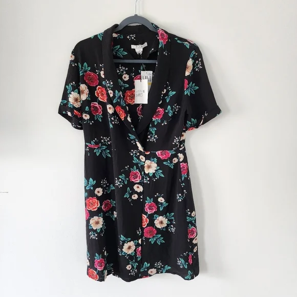 NWT Glam by Glamorous Dress Womens Medium Black Floral Button Wrap Front Mini - Picture 1 of 5